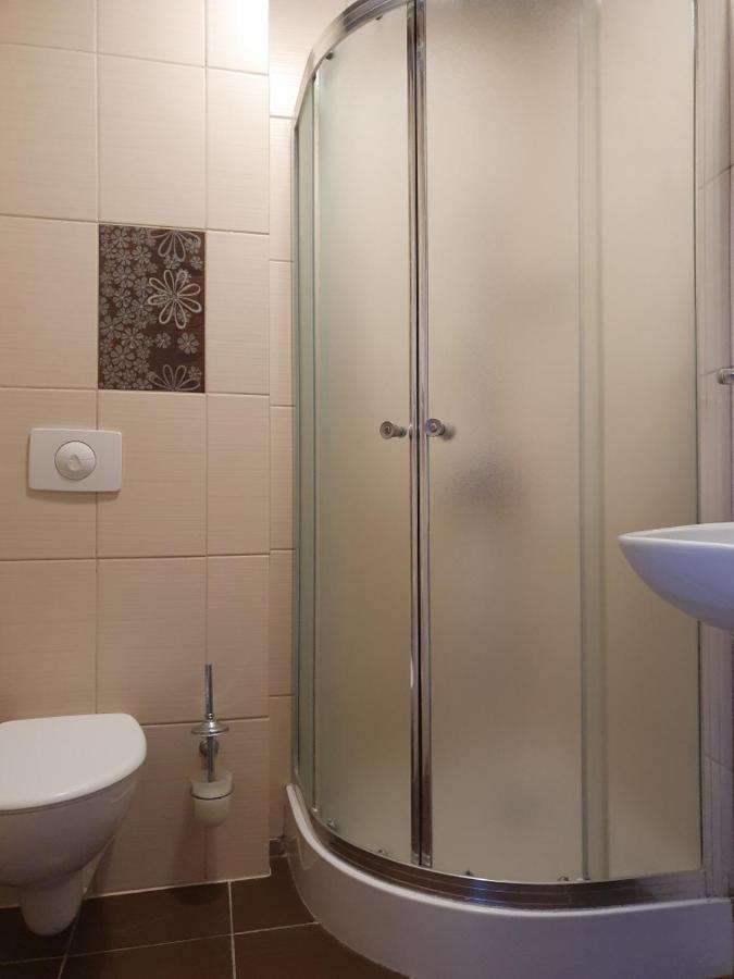 Osrodek Wczasowy Wrzos Łukęcin Exteriör bild