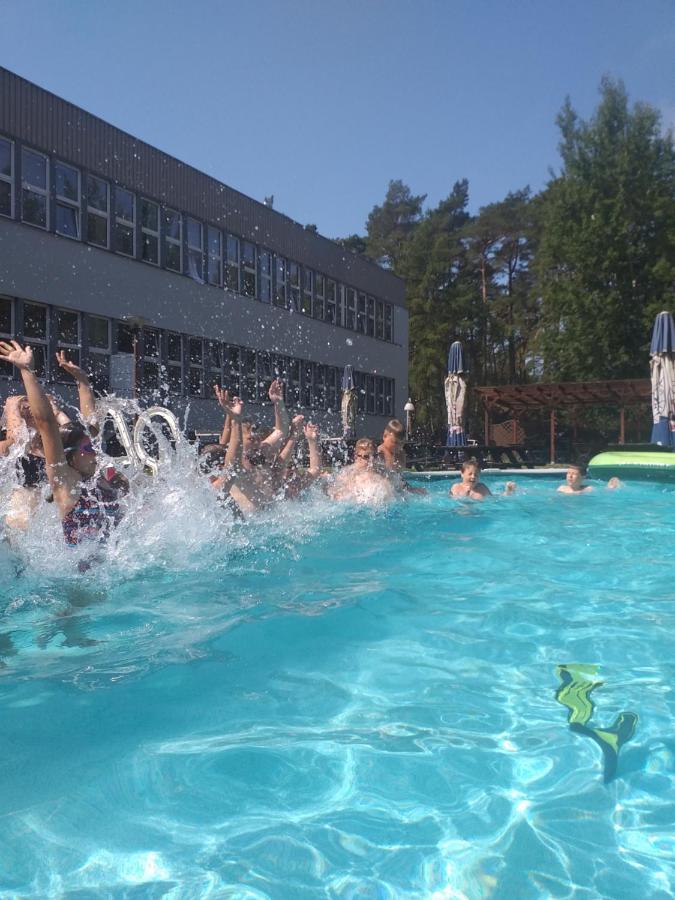 Osrodek Wczasowy Wrzos Łukęcin Exteriör bild